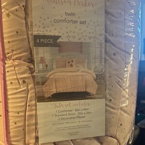 Madison Park Celestial Princess Comforter Set - Pink and Gold